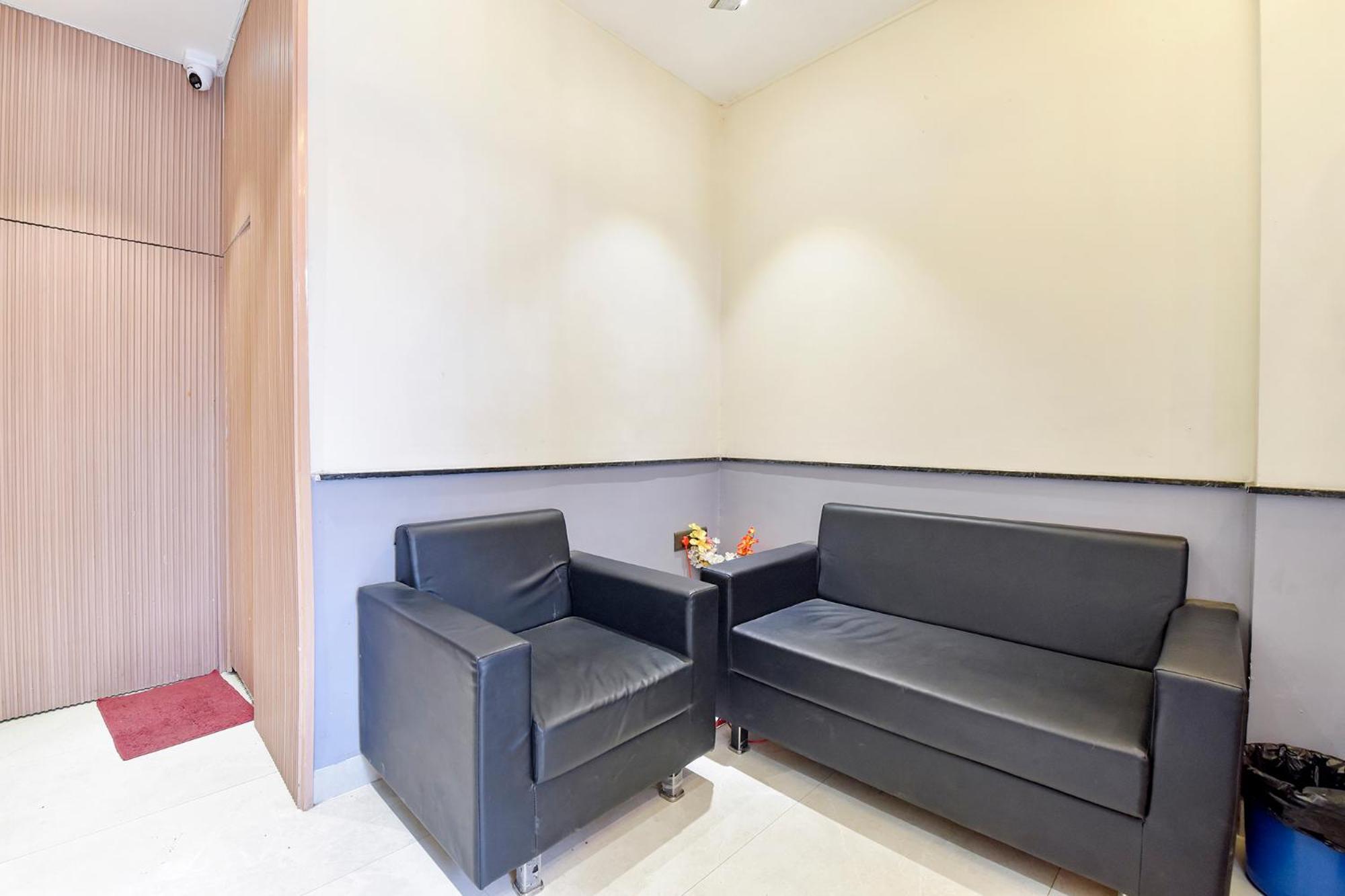 Fabhotel Kesar อินดอร์ ภายนอก รูปภาพ